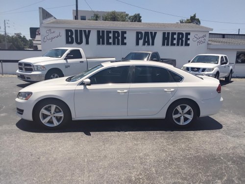 2014 Volkswagen Passat 1.8T SE AT